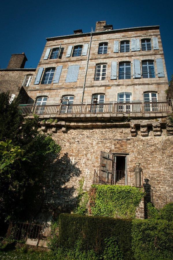 Mercier De Montigny - Les Chambres Du Beffroi - Spa Et Massage Fougères Εξωτερικό φωτογραφία