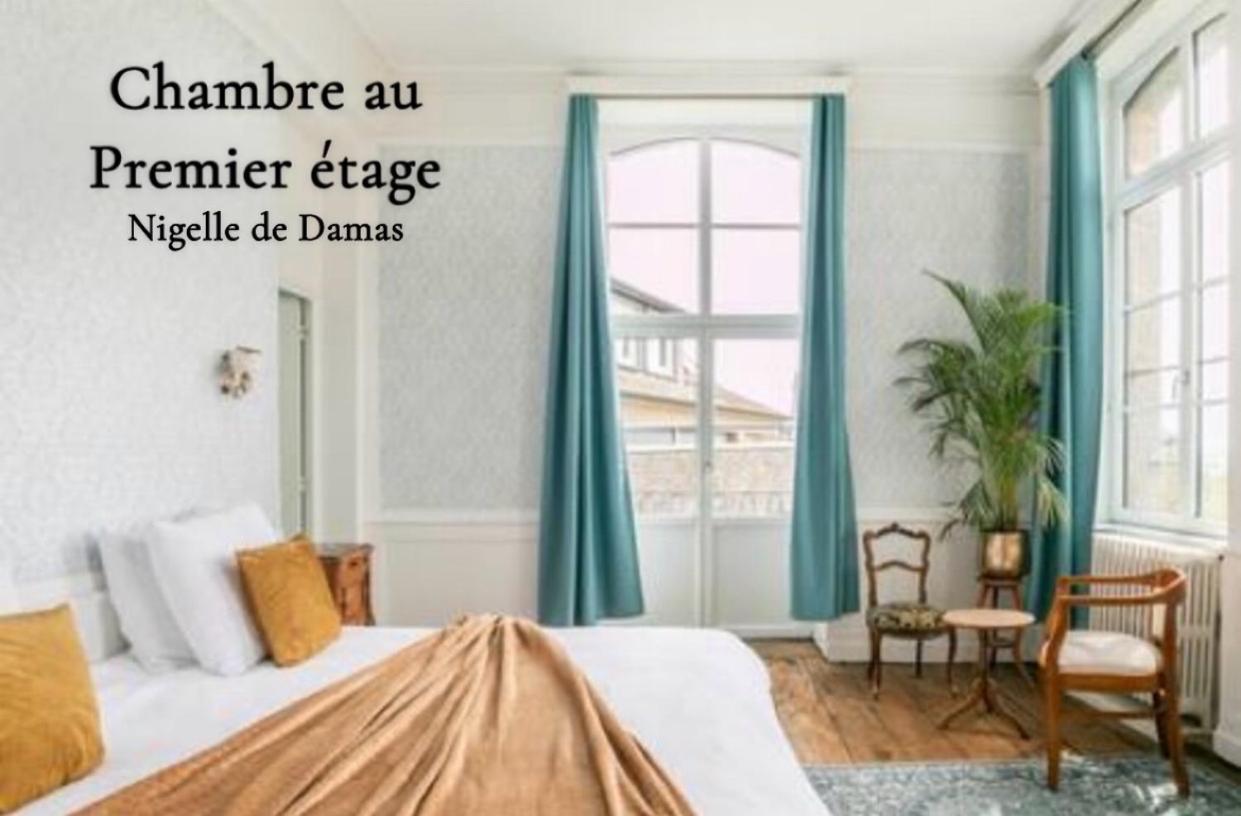 Mercier De Montigny - Les Chambres Du Beffroi - Spa Et Massage Fougères Εξωτερικό φωτογραφία